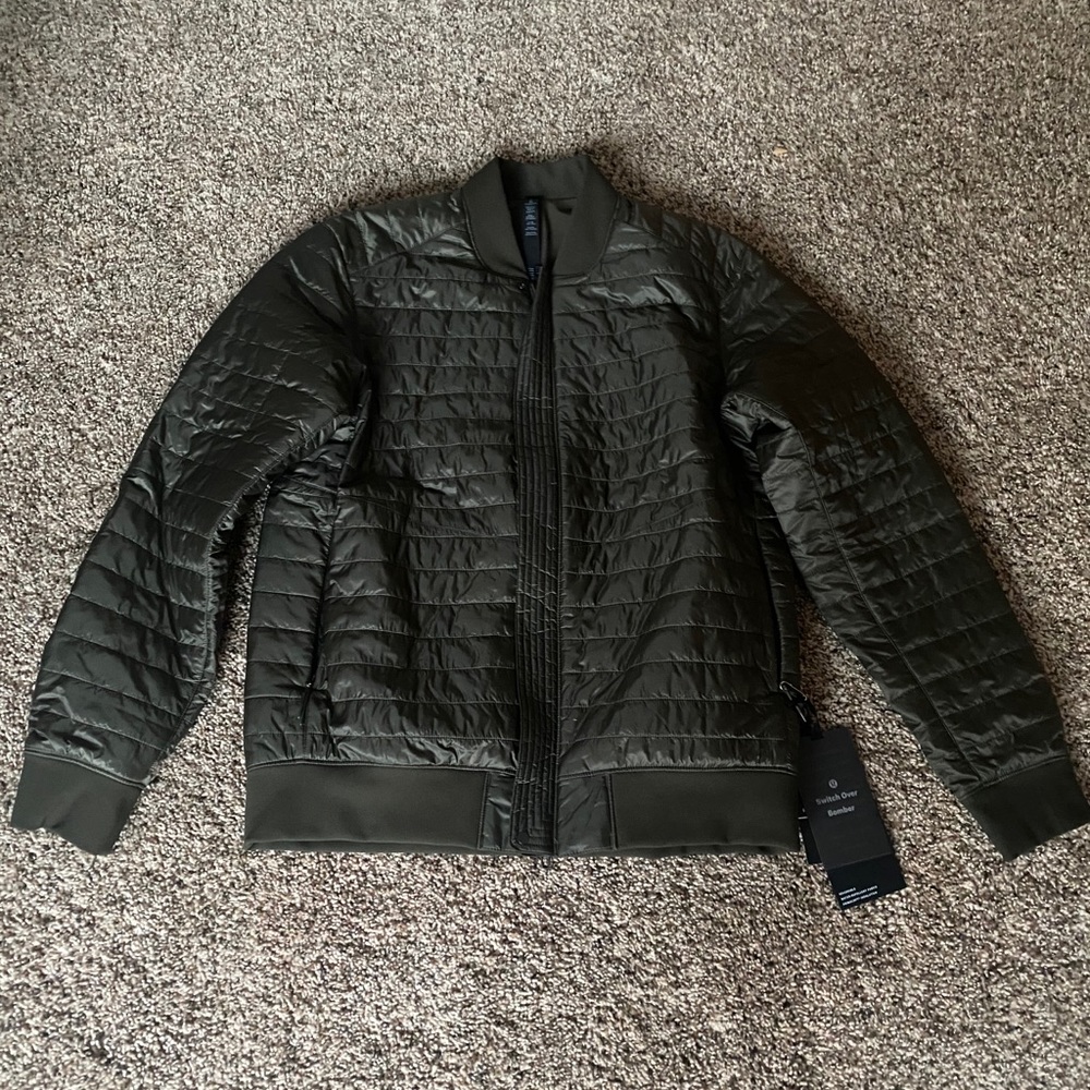 Men’s Lulu lemon medium bomber jacket